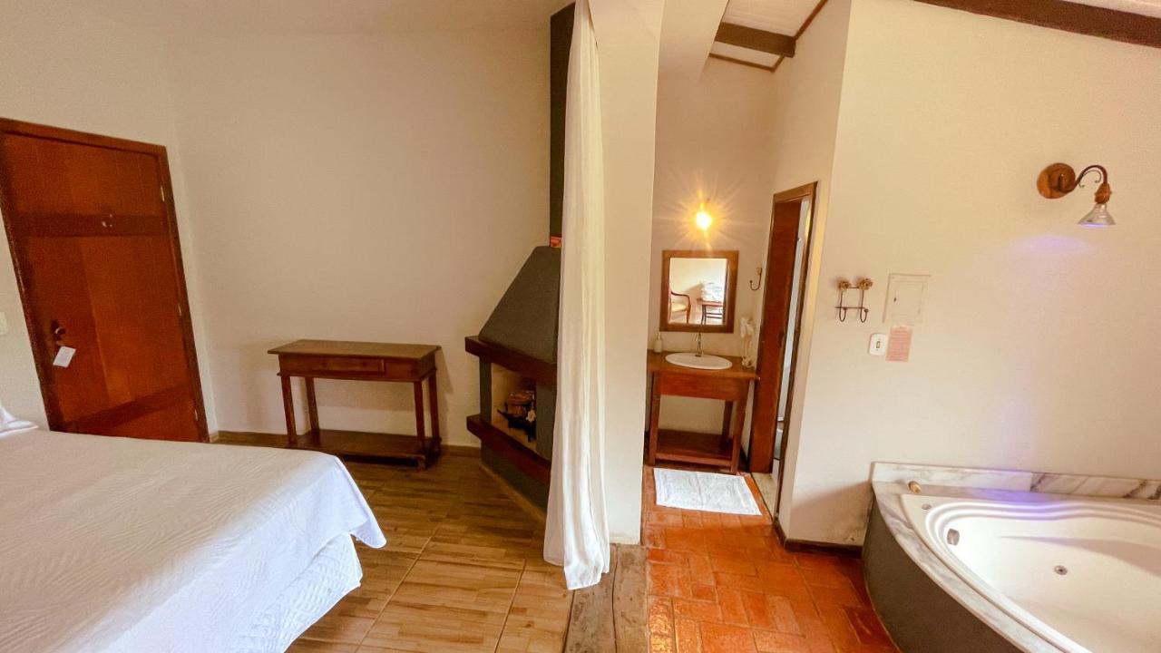 Pousada Lagos De Minas Hotel Санта Крус де Минас Екстериор снимка